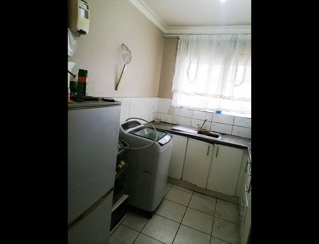 1 BEDROOM APARTMENT FOR SALE IN GQEBERHA CENTRAL